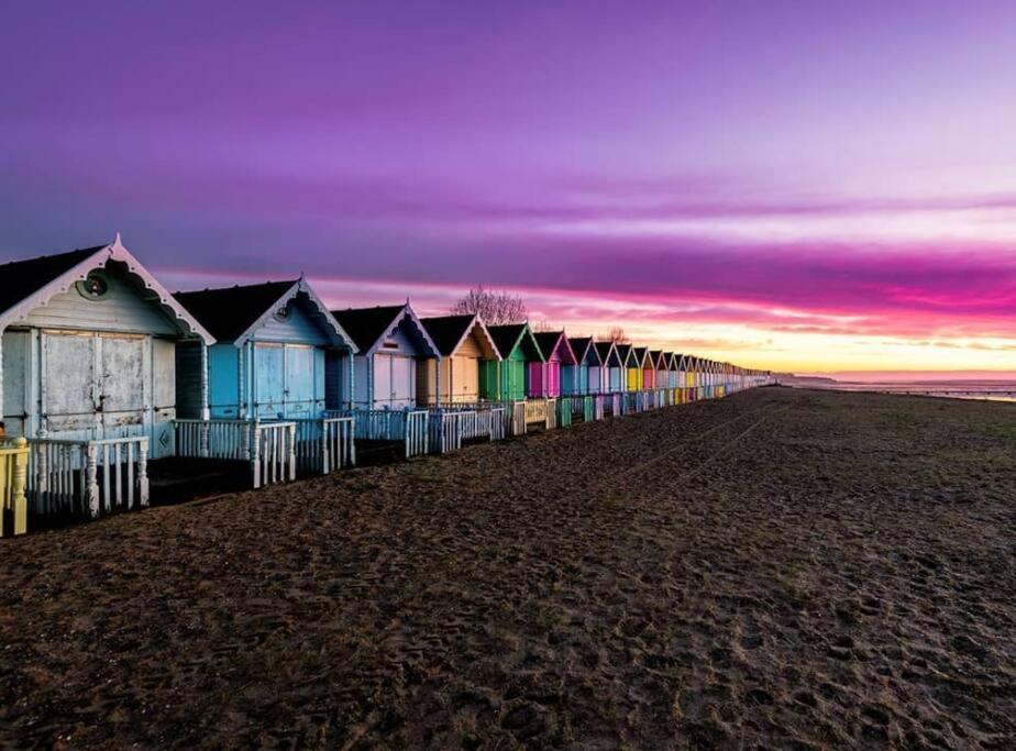 Villa Mersea *